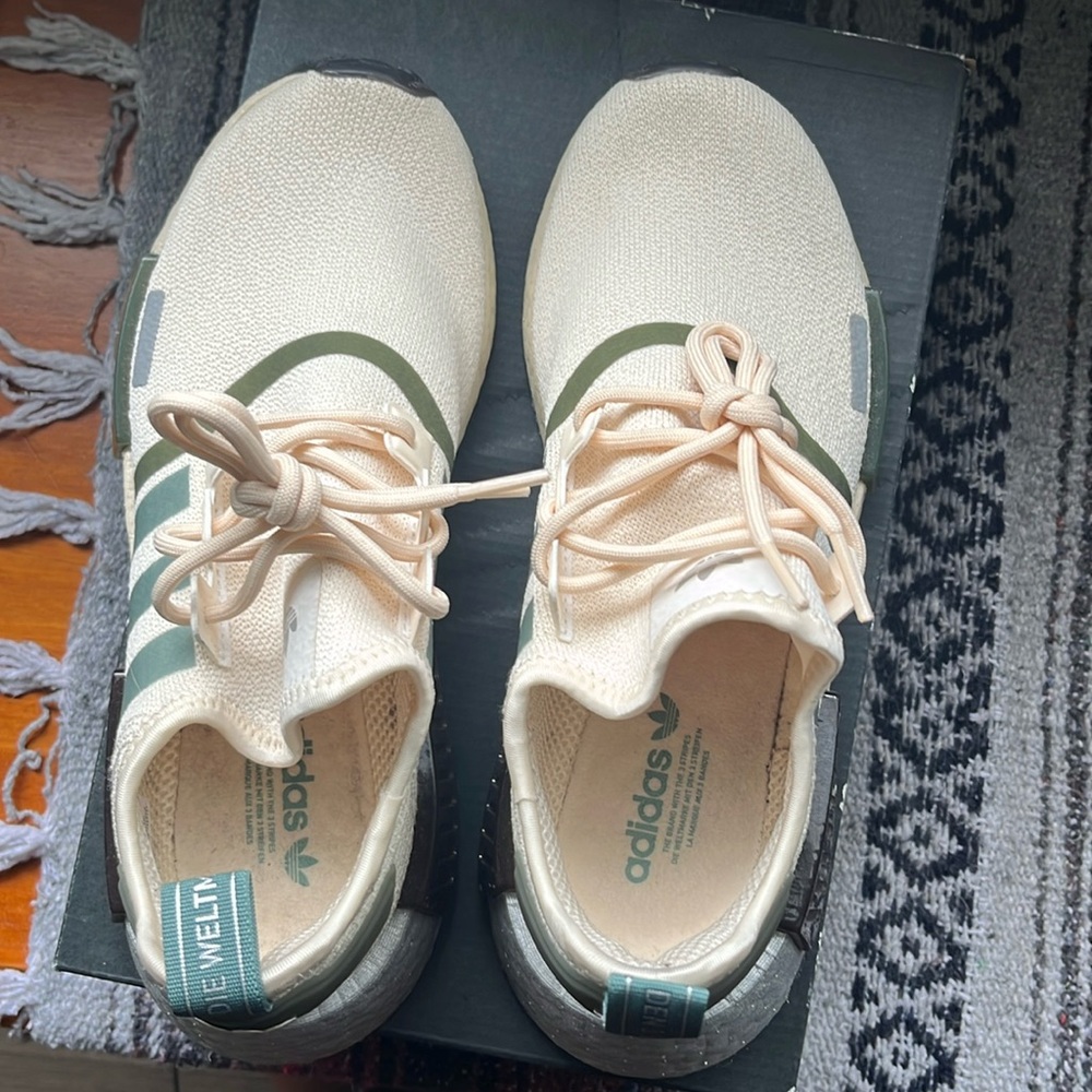 NMD_R1 W Adidas